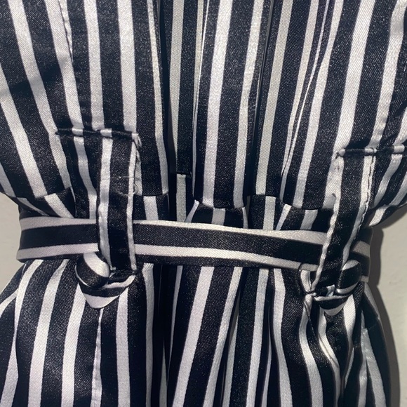 Black & White Striped Ruffle Dress with Belt - Size S - Picture 6 of 8